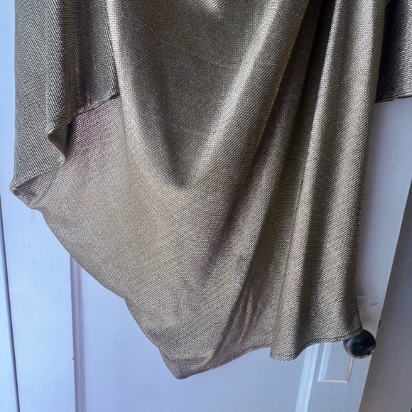 Talbot Runof Gold Metallic Stole 10 - Picture 9 of 13